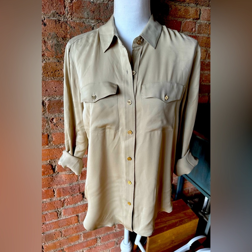 MICHAEL by Michael Kors beige blouse with roll-up sleeves. Sz small.